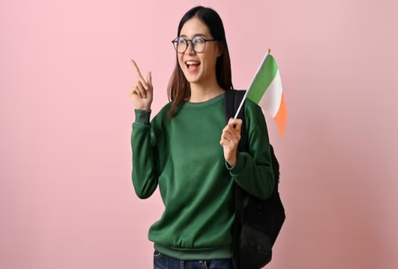 Study in Ireland with Scholars360